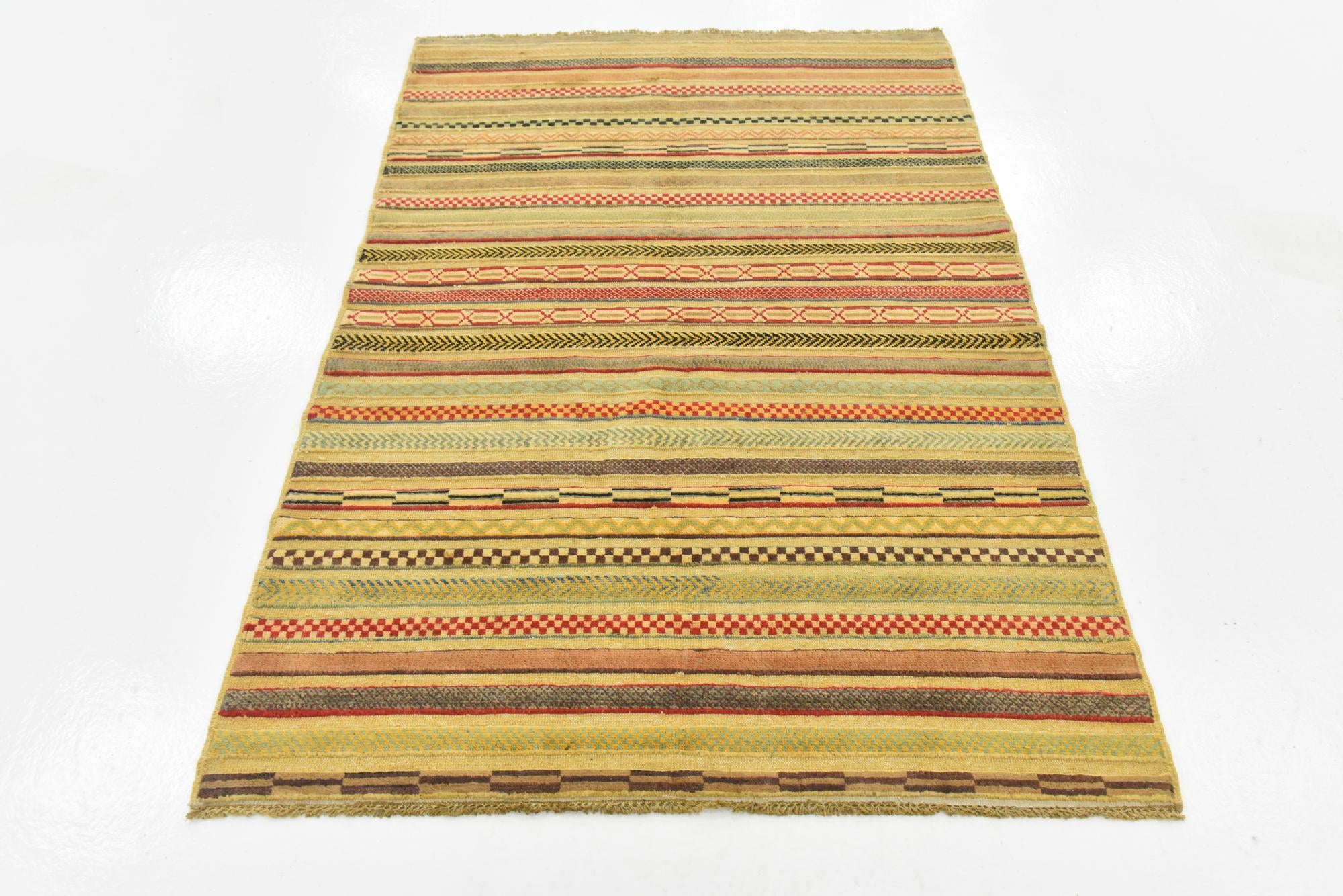 4' x 6' Hand Knotted Modern Ziegler Rug