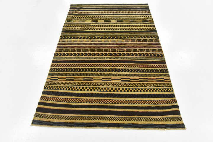 4' x 6' 4 Hand Knotted Modern Ziegler Rug