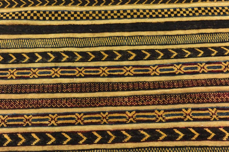 Detail image of 4' x 6' 4 Hand Knotted Modern Ziegler Rug