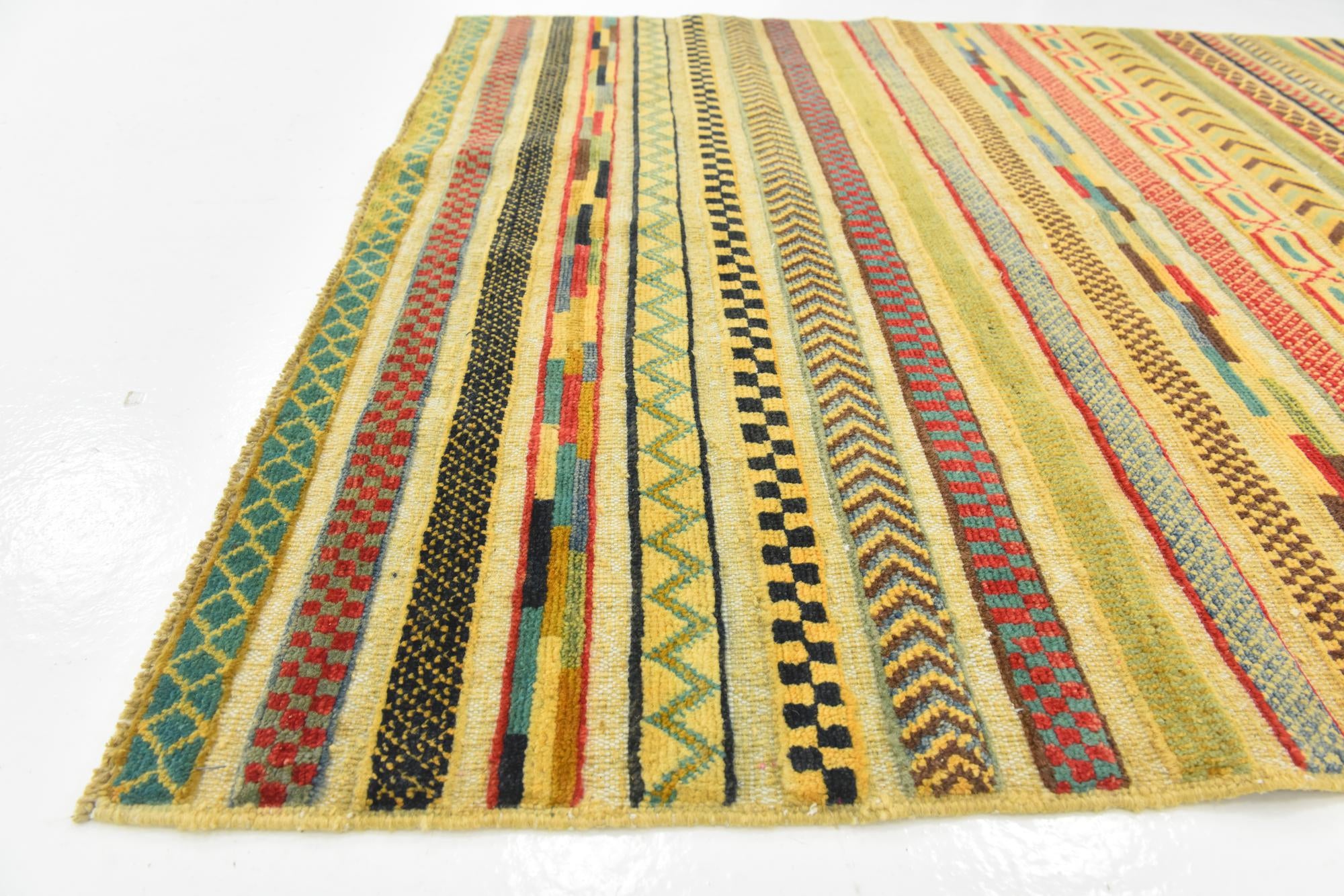 4' x 5' 10 Hand Knotted Modern Ziegler Rug