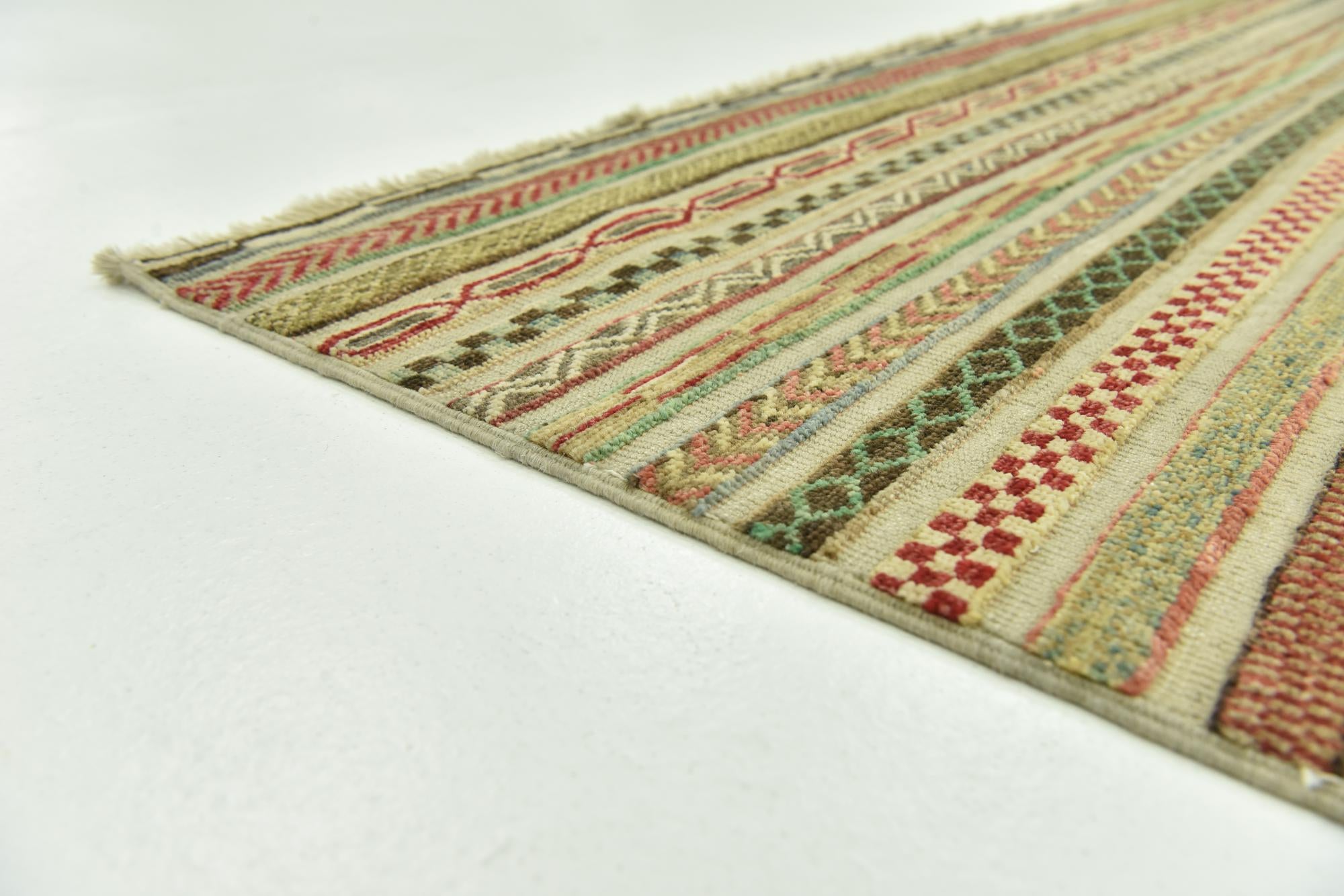 5' 1 x 7' 8 Hand Knotted Modern Ziegler Oriental Rug