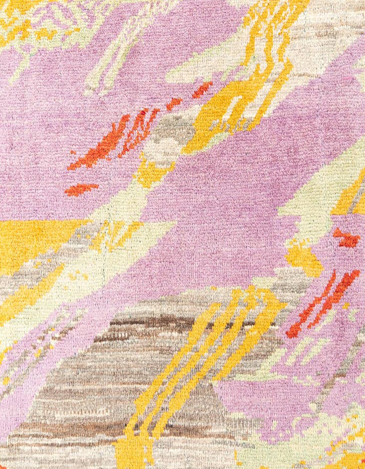 Detail image of 6' 8 x 9' 6  Hand Knotted Modern Ziegler Rug