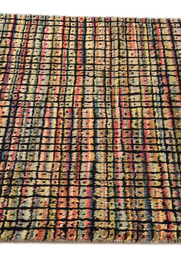 Detail image of 3' x 5' 2 Hand Knotted Modern Ziegler Rug