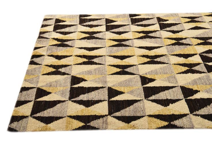 Detail image of 4' 11 x 7' 7 Hand Knotted Modern Ziegler Rug