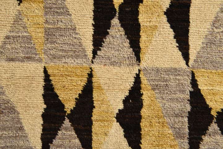 4' 11 x 7' 7 Hand Knotted Modern Ziegler Rug