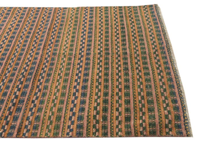 Detail image of 4' 6 x 6' 7 Hand Knotted Modern Ziegler Rug