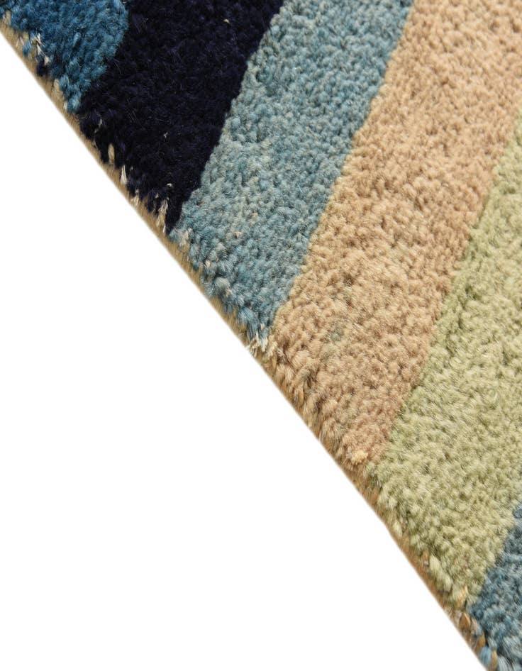 Detail image of 5' 5 x 7' 3  Hand Knotted Modern Ziegler Rug