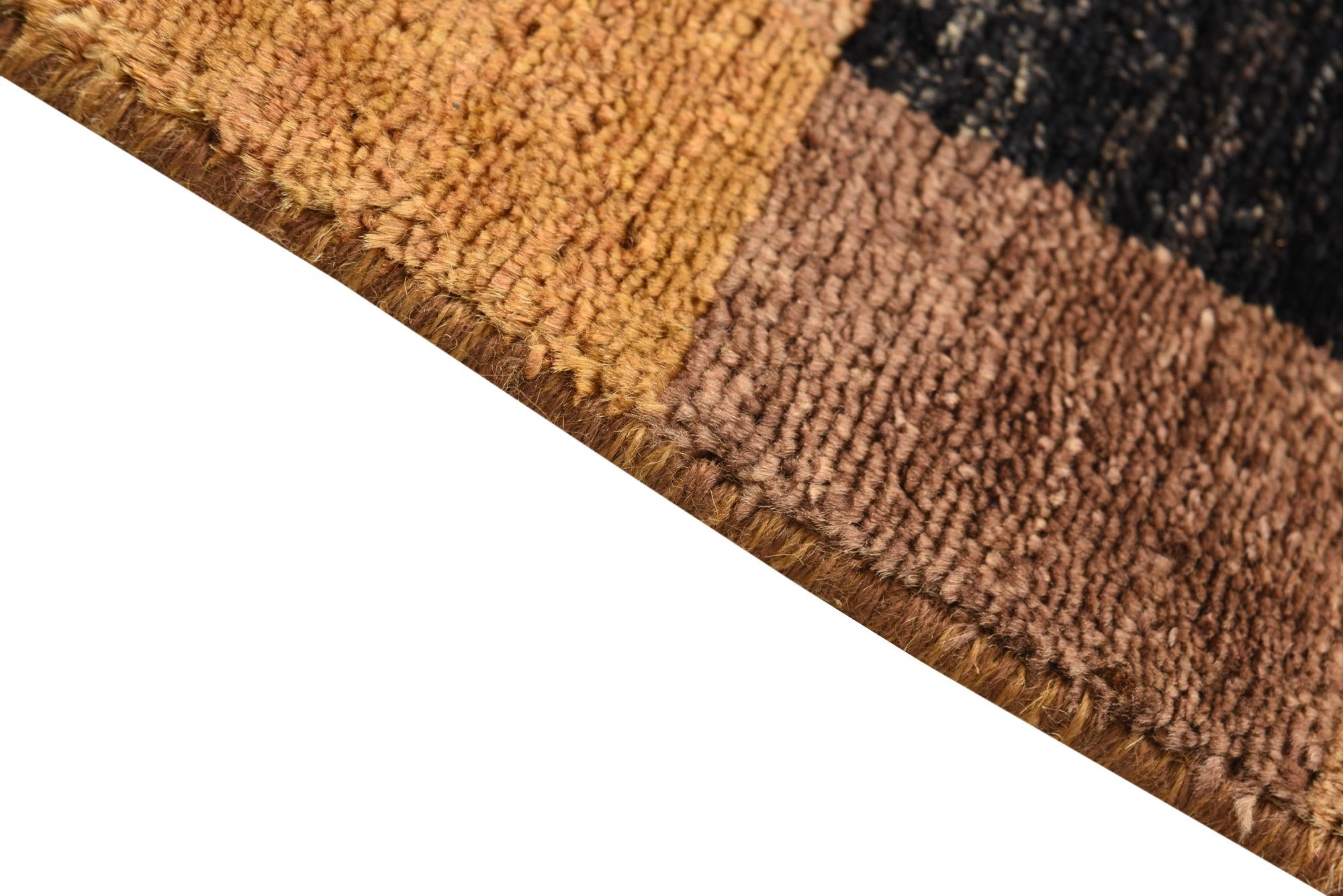 2' 7 x 4' Hand Knotted Modern Ziegler Rug