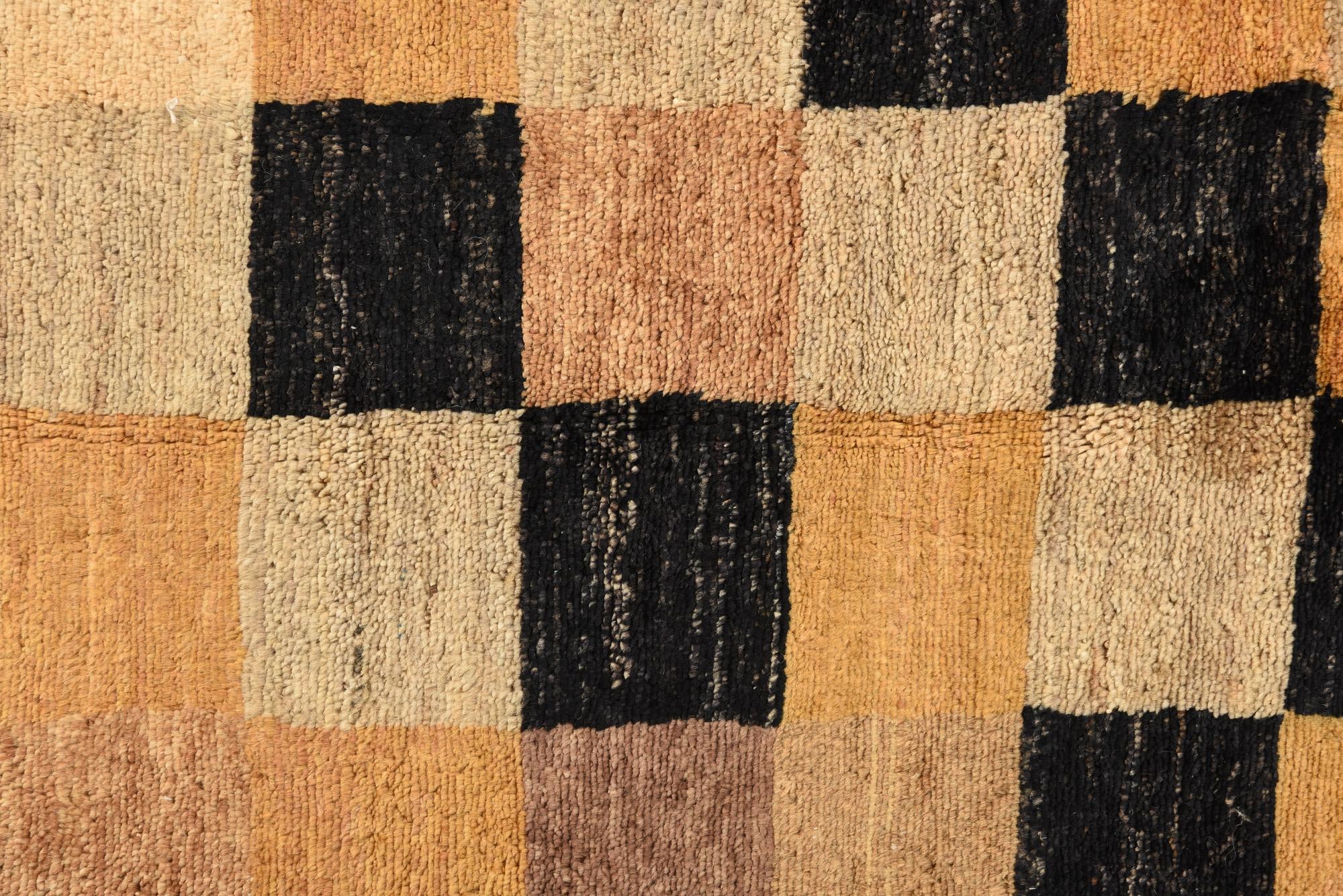 2' 7 x 4' Hand Knotted Modern Ziegler Rug