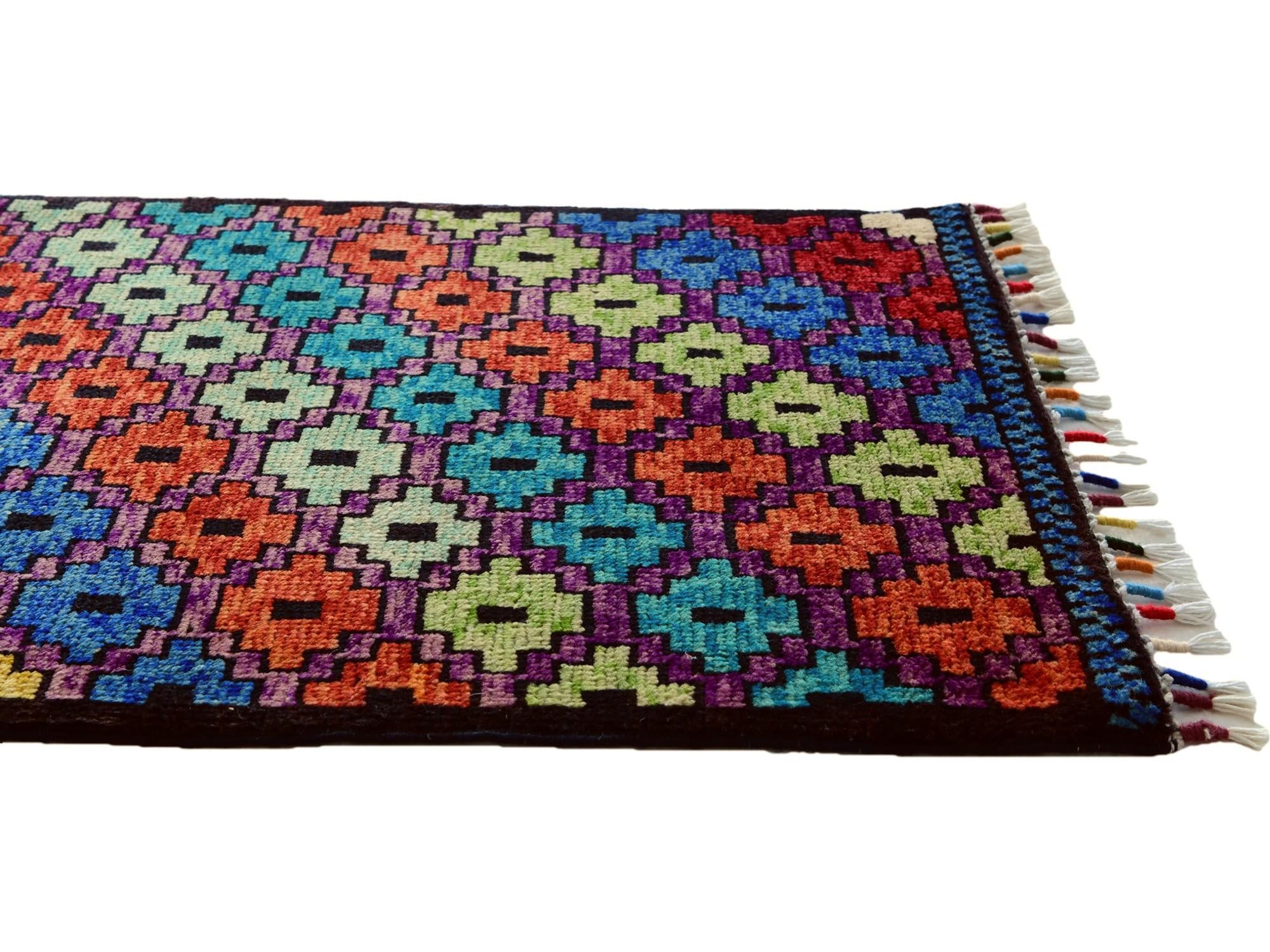 1' 6 x 2' 2 Hand Knotted Modern Ziegler Rug