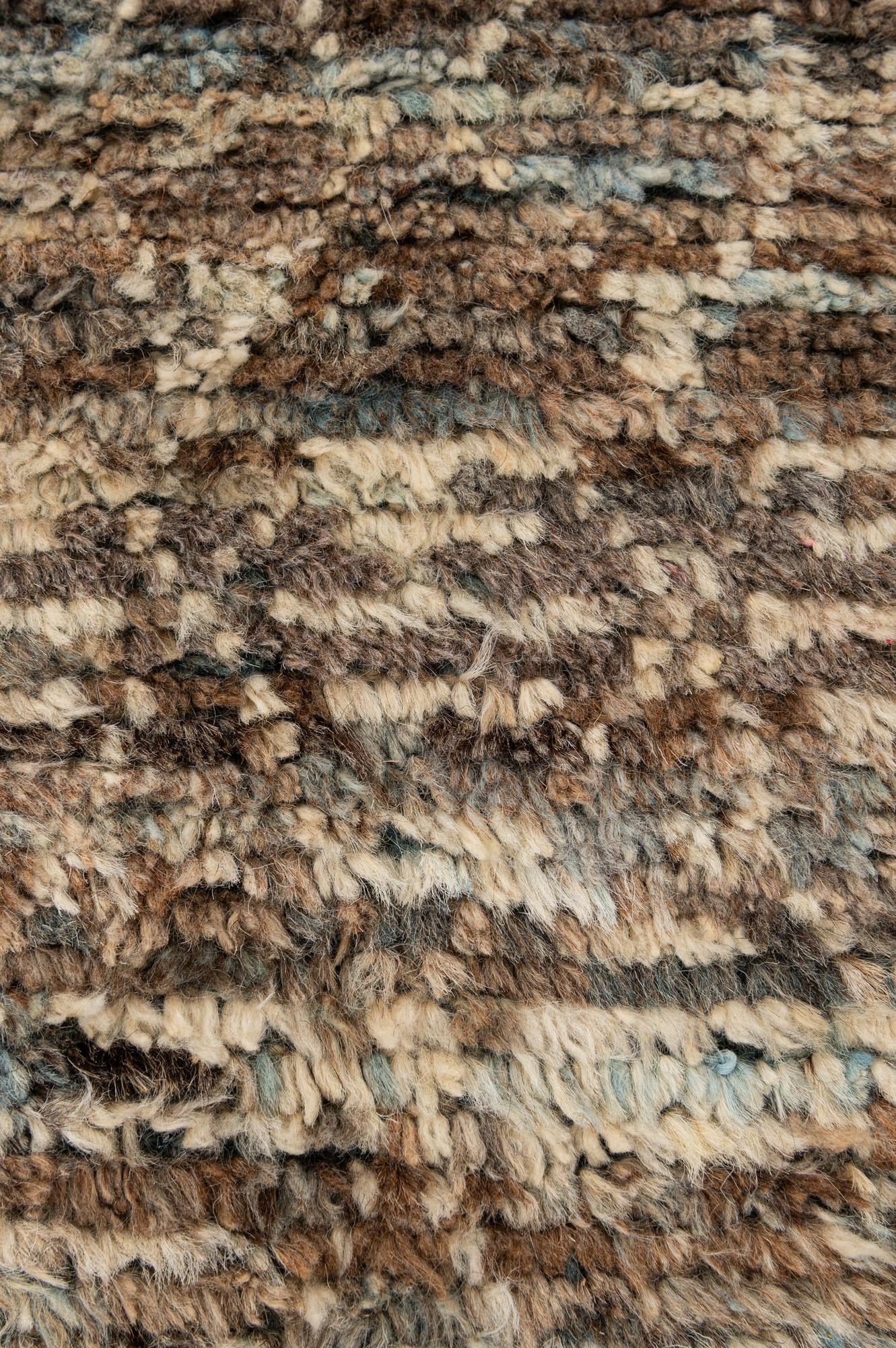 4' 10 x 6' 9 Hand Knotted Moroccan Wool Rug