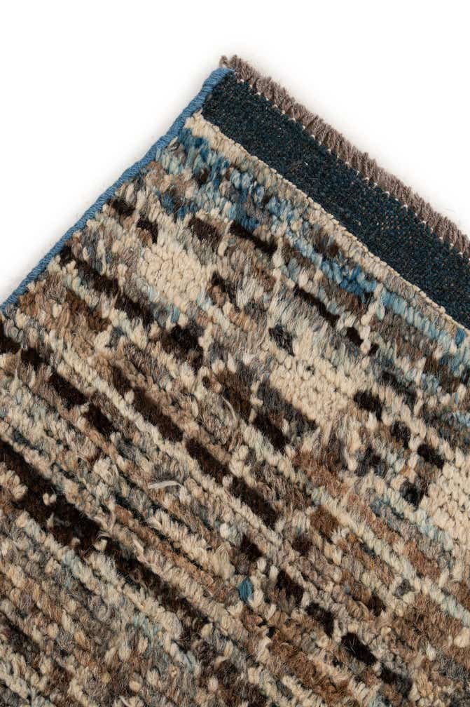 4' 10 x 6' 9 Hand Knotted Moroccan Wool Rug