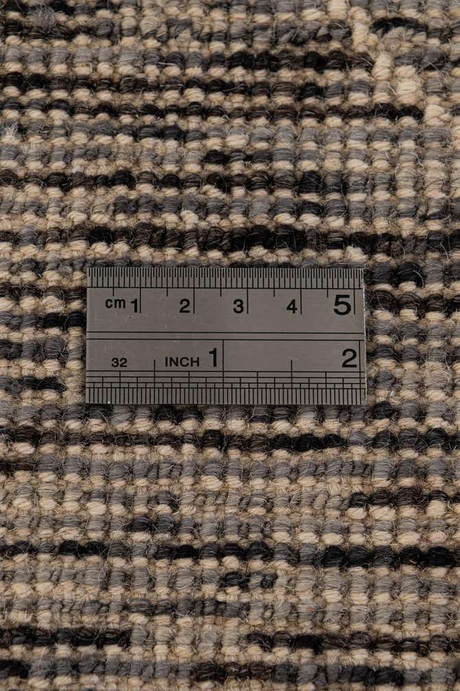 4' 11 x 6' 10 Hand Knotted Moroccan Wool Rug