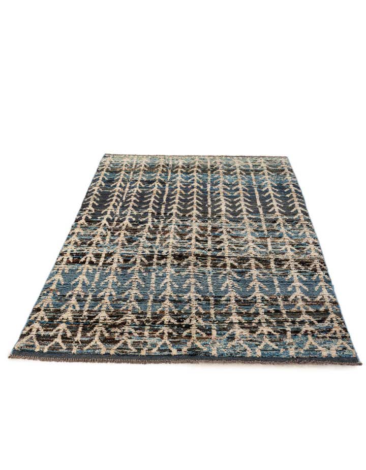 5' x 8' 4 Hand Knotted Moroccan Wool Rug