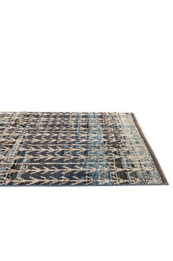 5' x 8' 4 Hand Knotted Moroccan Wool Rug