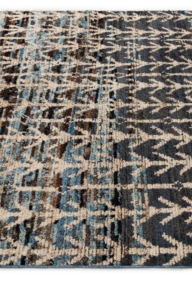 5' x 8' 4 Hand Knotted Moroccan Wool Rug