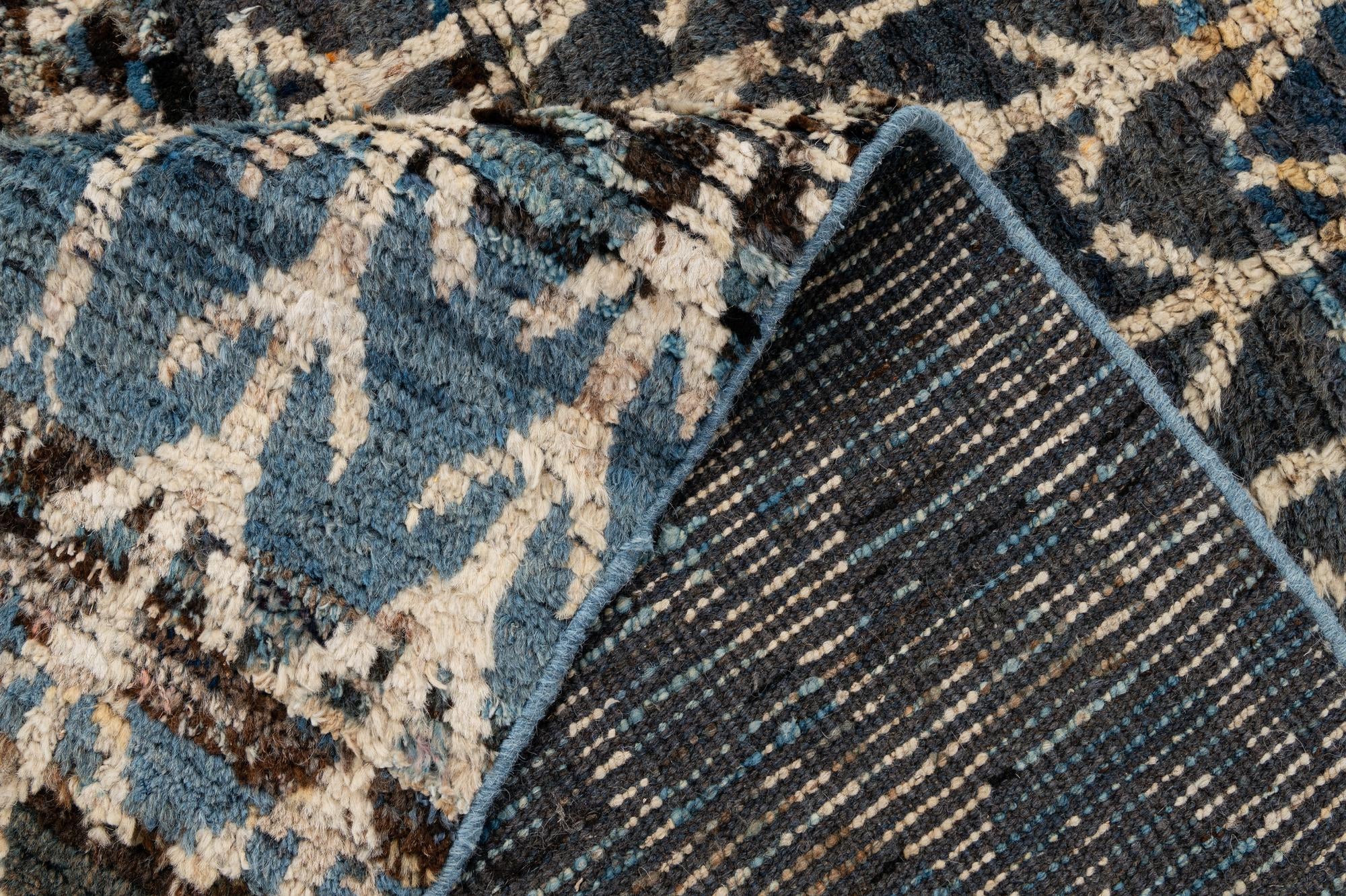 5' x 8' 4 Hand Knotted Moroccan Wool Rug