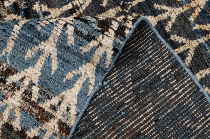 5' x 8' 4 Hand Knotted Moroccan Wool Rug