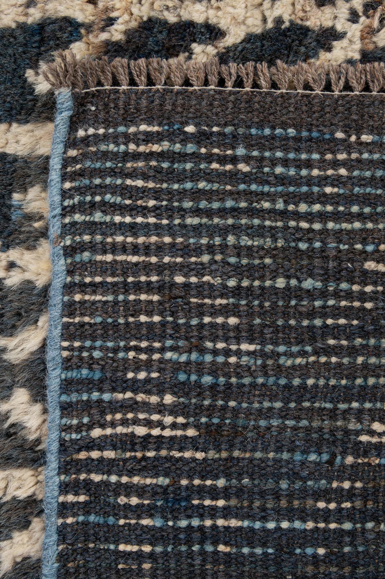 5' x 8' 4 Hand Knotted Moroccan Wool Rug