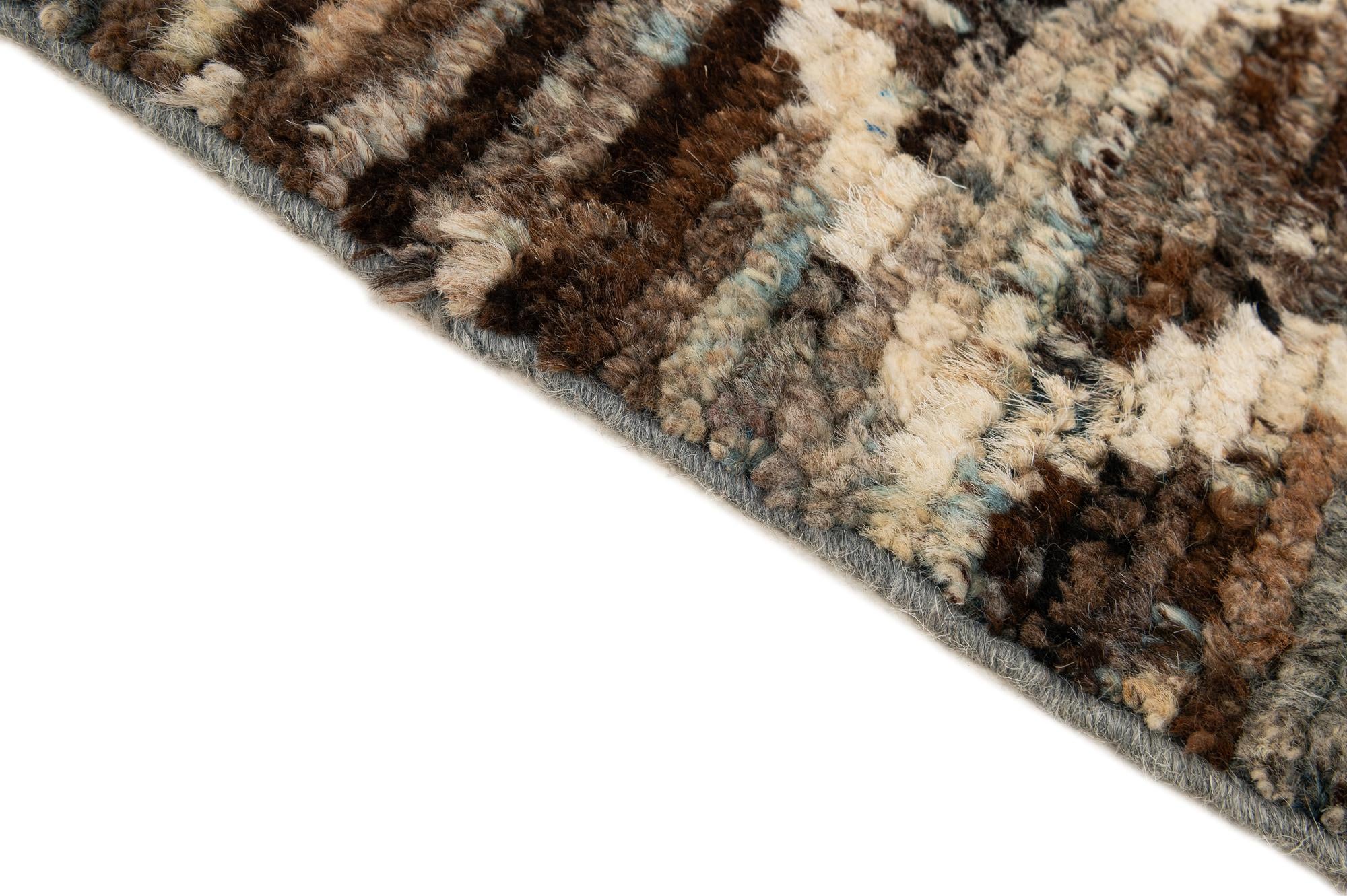 5' 3 x 6' 3 Hand Knotted Moroccan Wool Rug