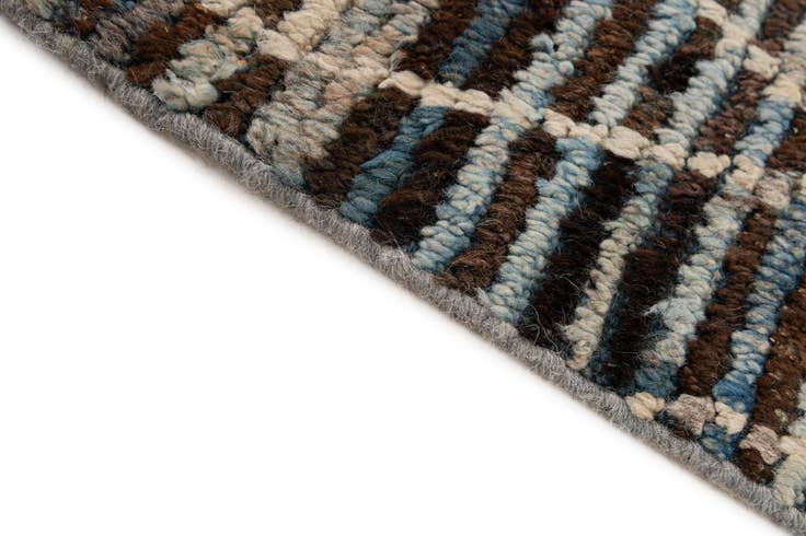 Detail image of 5' 6 x 8' Hand Knotted Moroccan Wool Rug