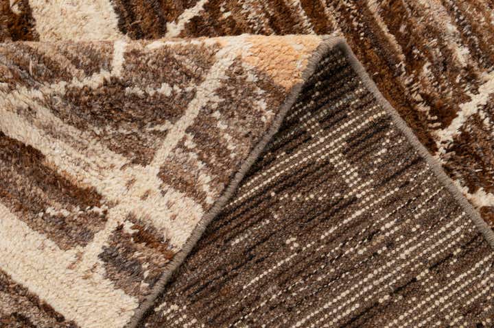 5' 5 x 8' Hand Knotted Moroccan Wool Rug