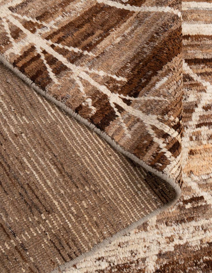 Detail image of 5' 7 x 7' 10  Hand Knotted Moroccan Wool Rug