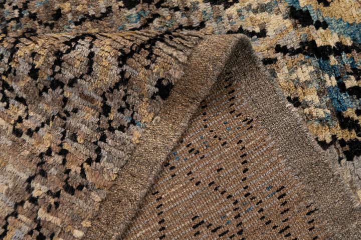 5' 11 x 7' 11 Hand Knotted Moroccan Wool Rug