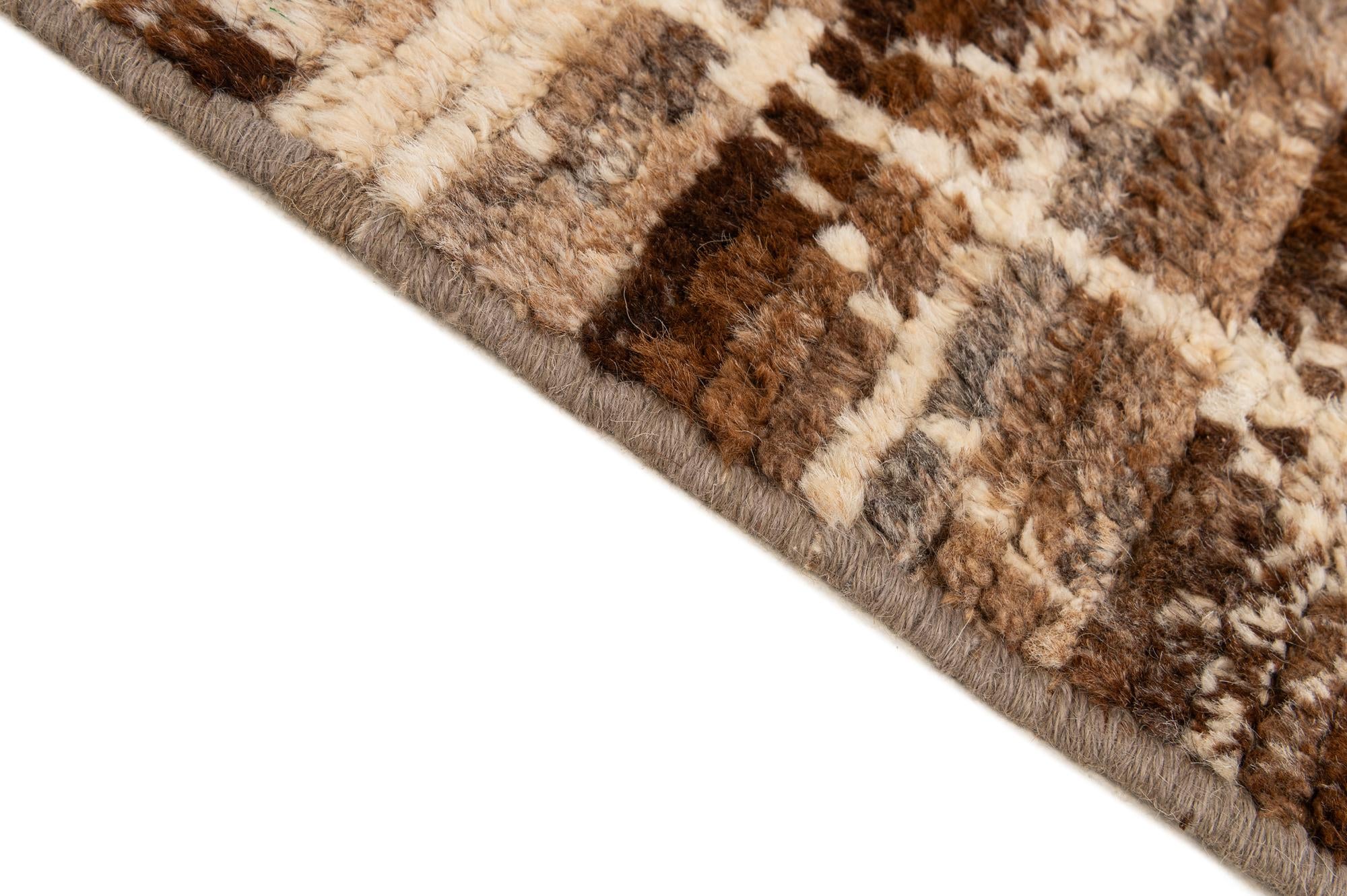 5' 8 x 7' 10 Hand Knotted Moroccan Wool Rug