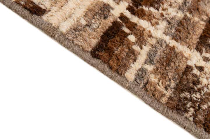 5' 8 x 7' 10 Hand Knotted Moroccan Wool Rug