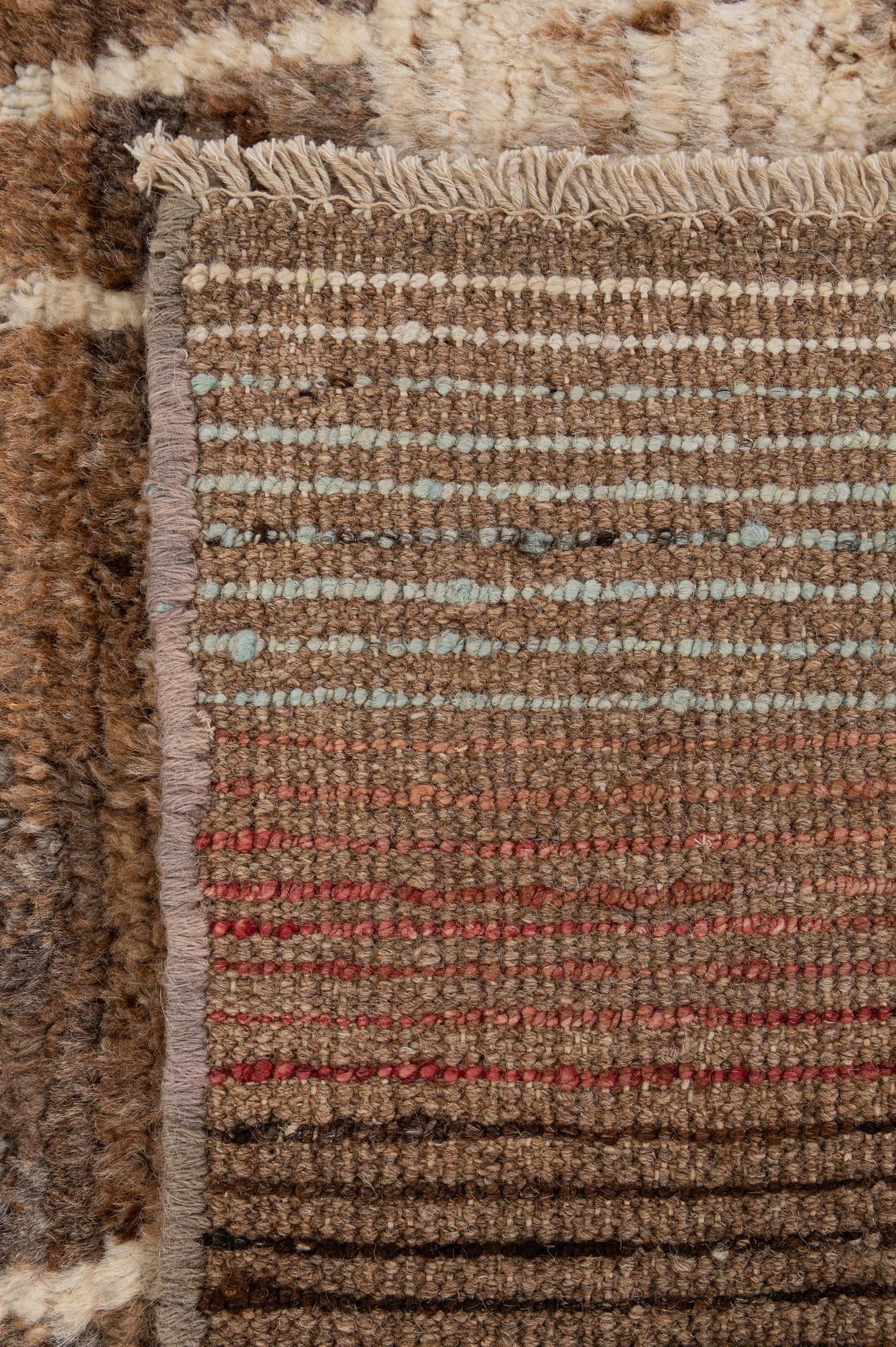 5' 8 x 7' 10 Hand Knotted Moroccan Wool Rug