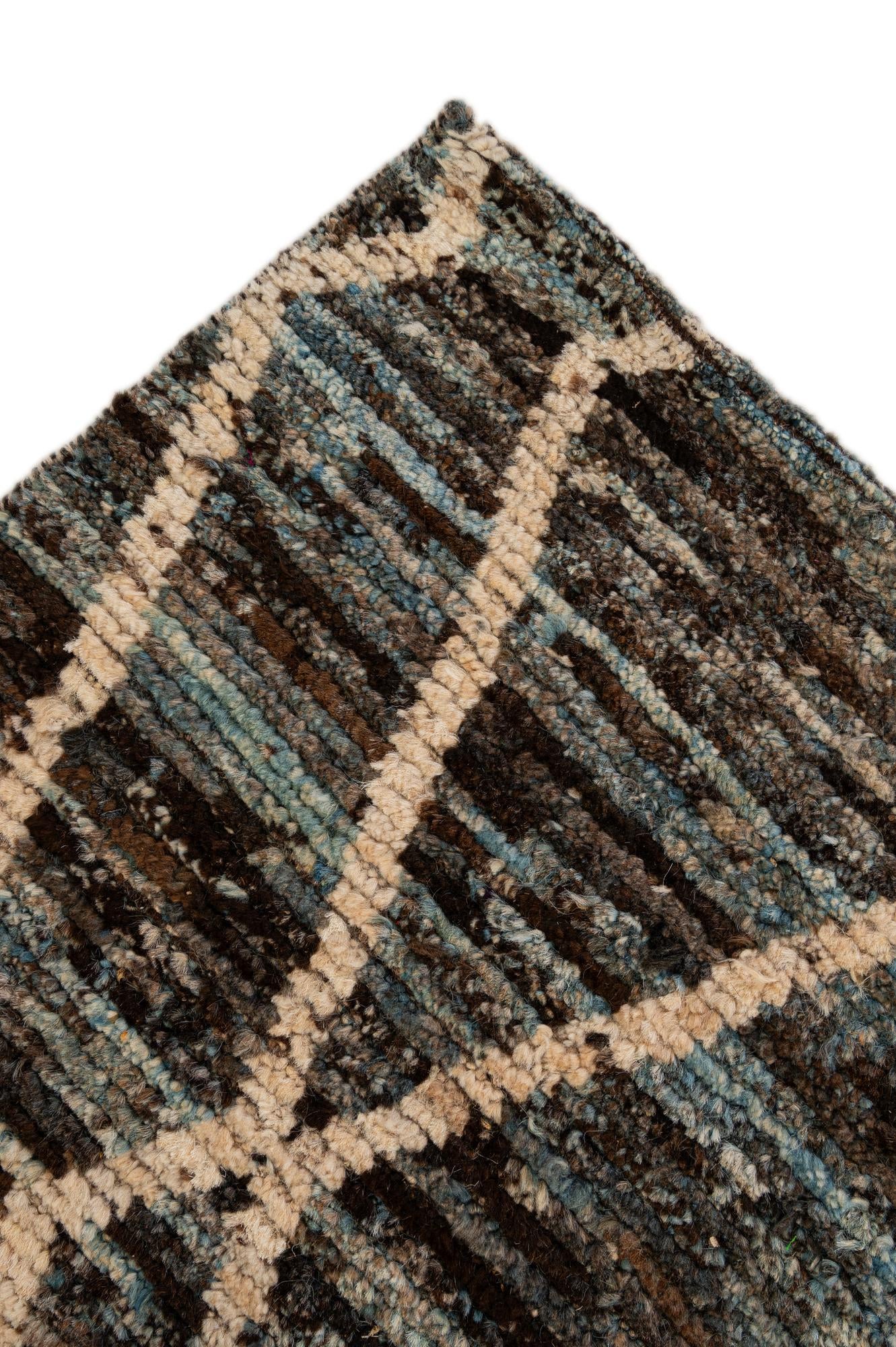 5' 8 x 7' 10 Hand Knotted Moroccan Wool Rug
