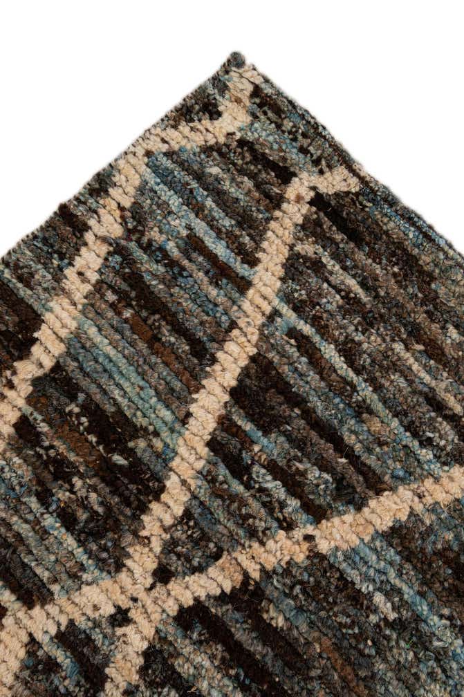 5' 8 x 7' 10 Hand Knotted Moroccan Wool Rug