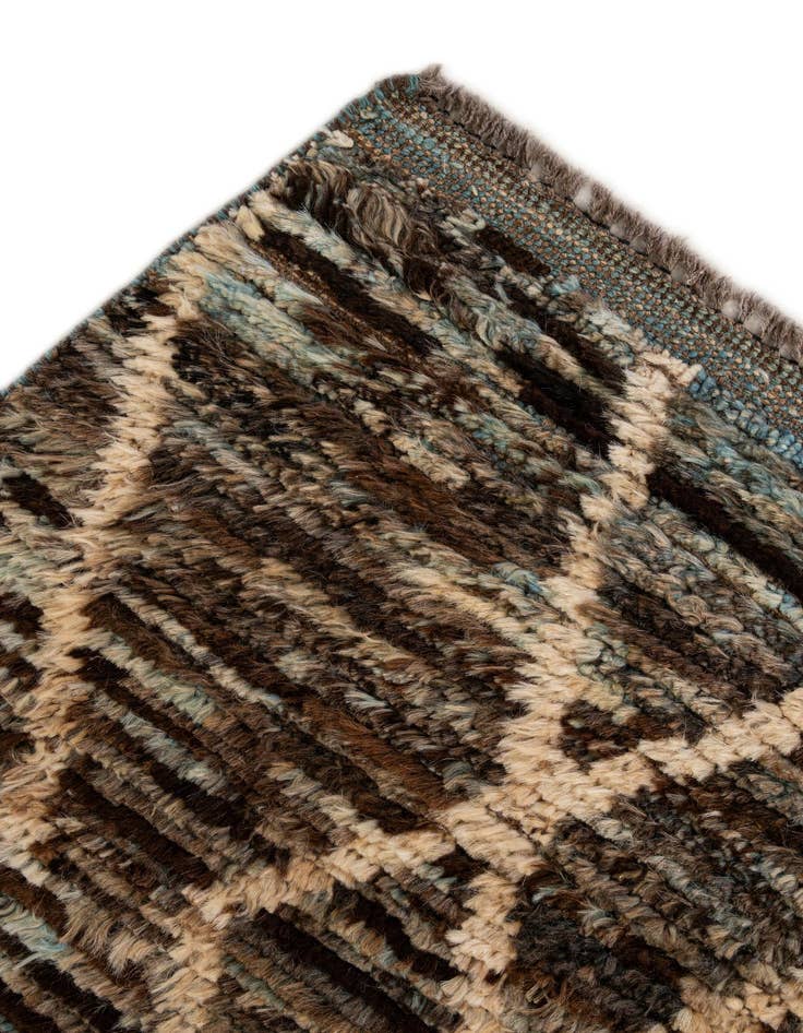 Detail image of 5' 9 x 7' 10  Hand Knotted Moroccan Wool Rug