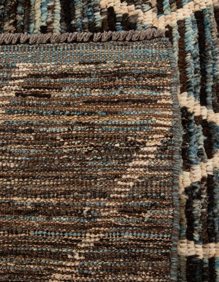 Detail image of 5' 9 x 7' 10  Hand Knotted Moroccan Wool Rug