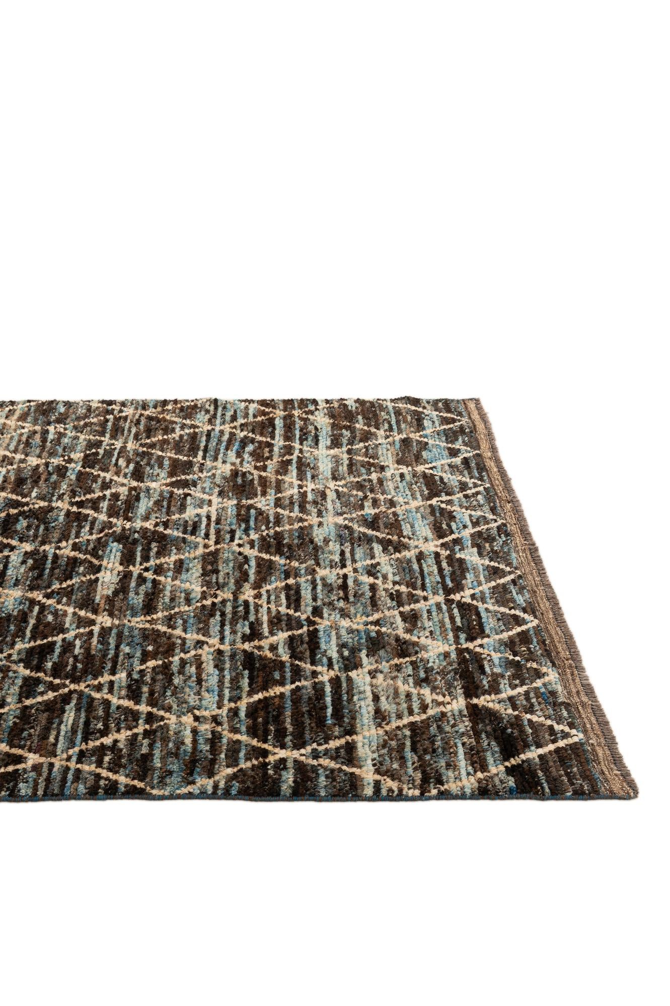 5' 9 x 8' Hand Knotted Moroccan Wool Rug