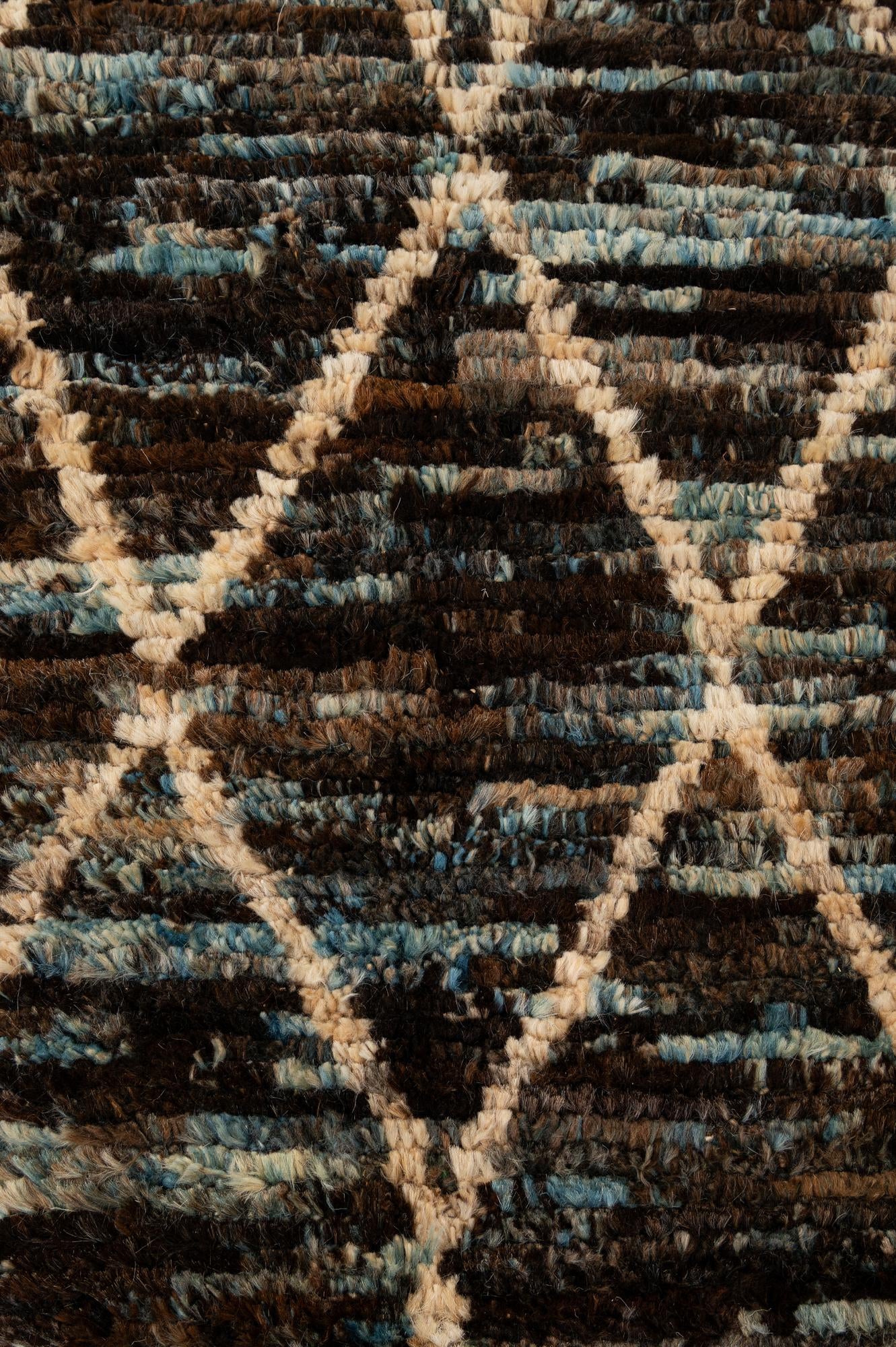 5' 9 x 8' Hand Knotted Moroccan Wool Rug