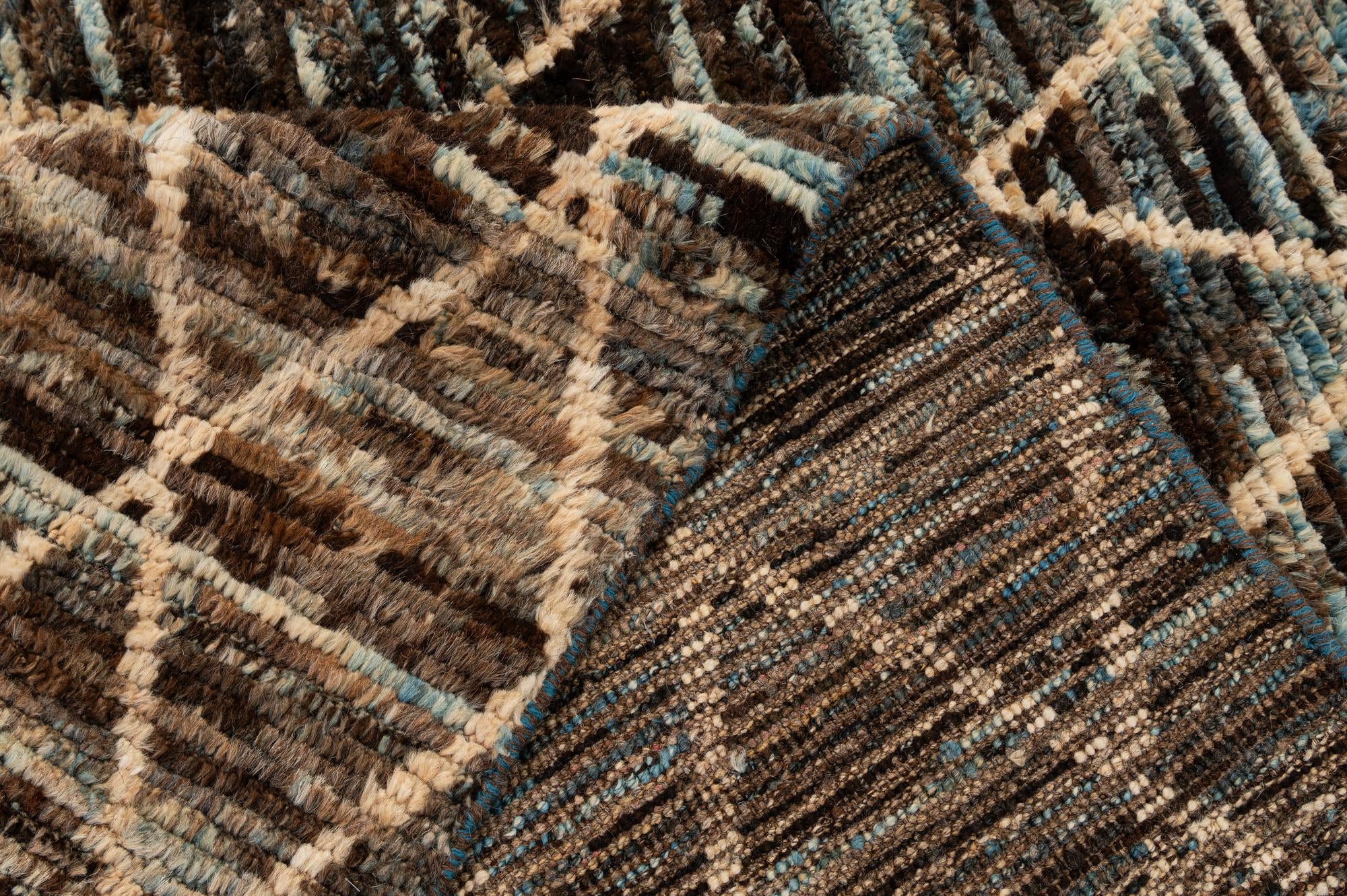 5' 9 x 8' Hand Knotted Moroccan Wool Rug