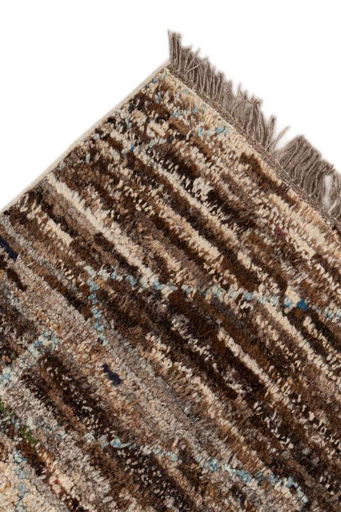 6' 9 x 8' 11 Hand Knotted Moroccan Wool Rug
