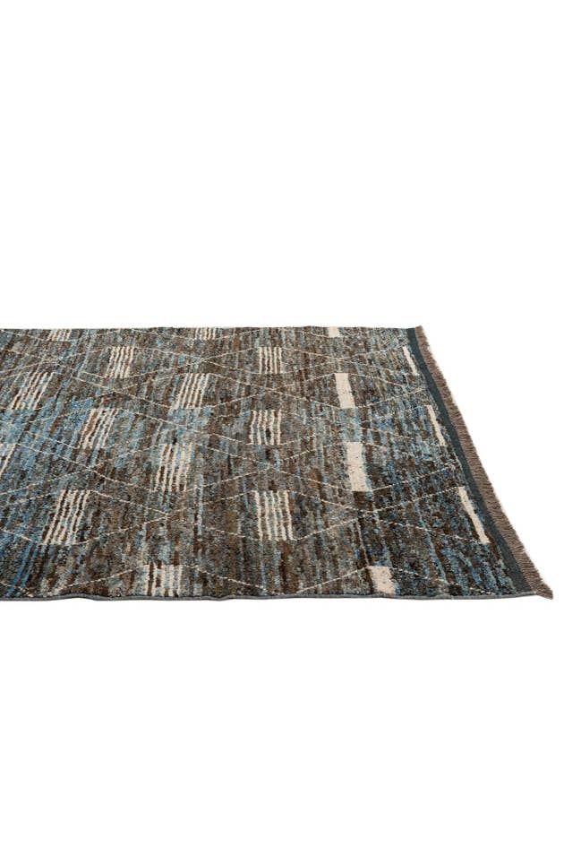 Detail image of 6' 7 x 9' 4 Hand Knotted Moroccan Wool Rug