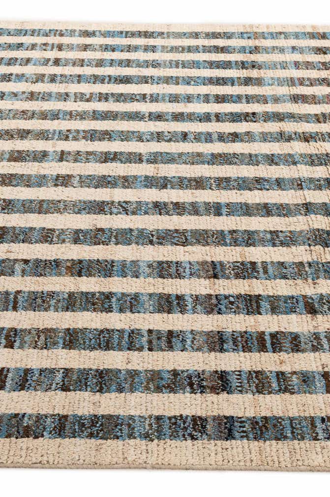 6' 10 x 9' 10 Hand Knotted Moroccan Wool Rug