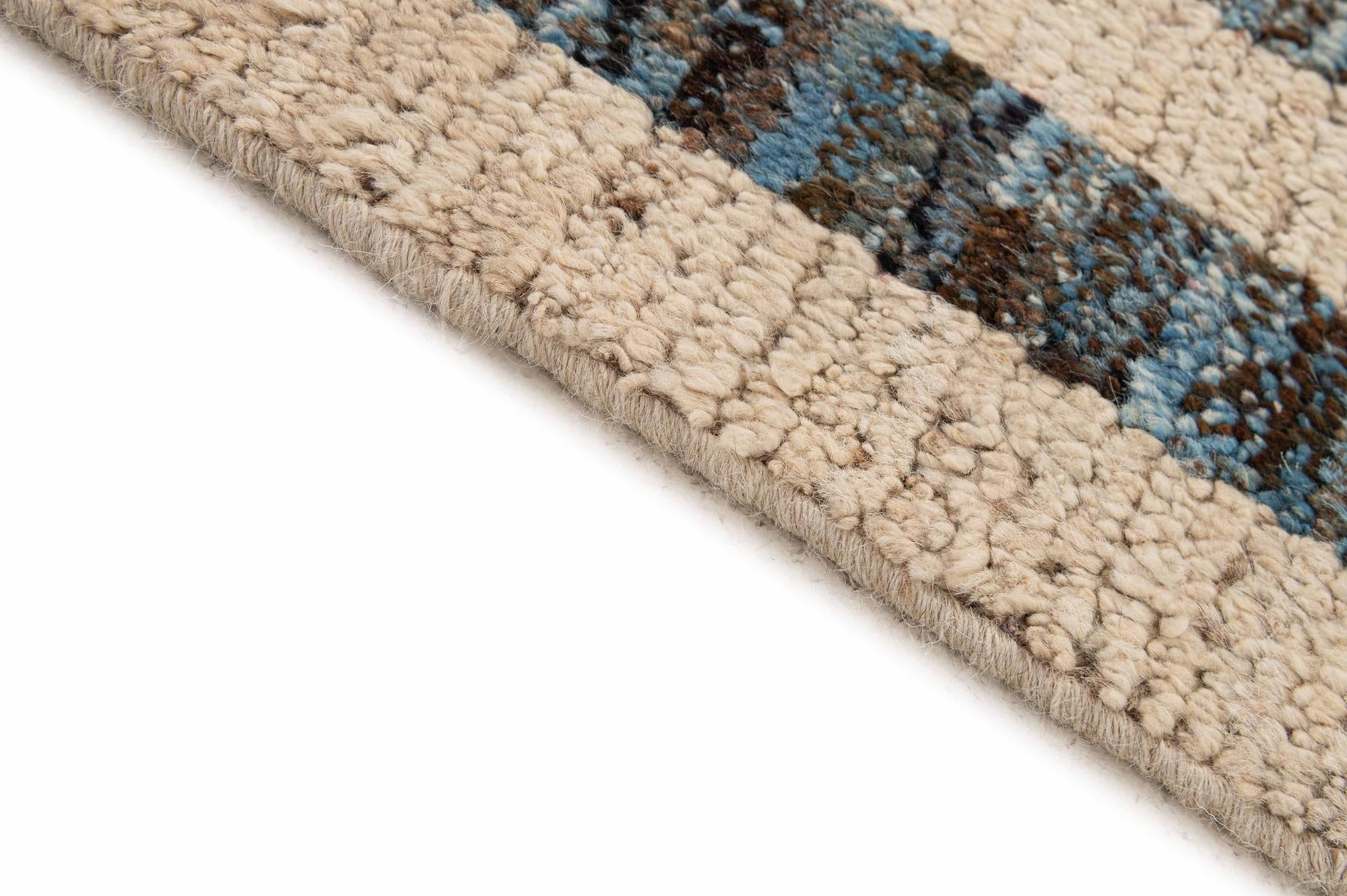 6' 10 x 9' 10 Hand Knotted Moroccan Wool Rug
