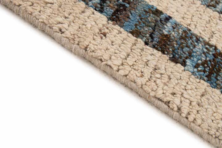 6' 10 x 9' 10 Hand Knotted Moroccan Wool Rug