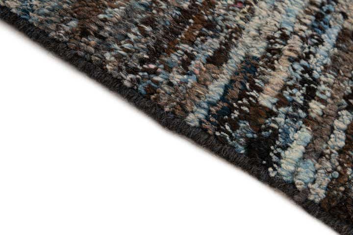 6' 11 x 9' 7 Hand Knotted Moroccan Wool Rug