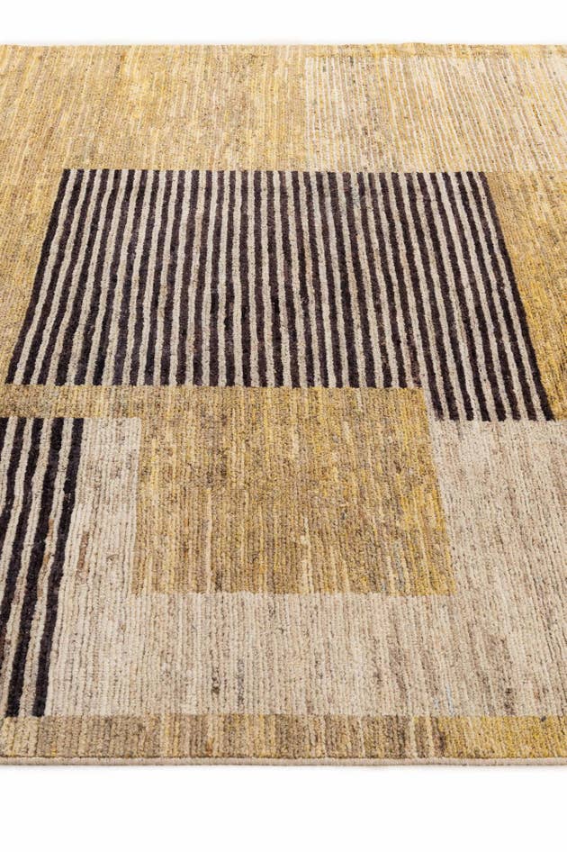 Detail image of 8' 2 x 9' 7 Hand Knotted Moroccan Wool Rug