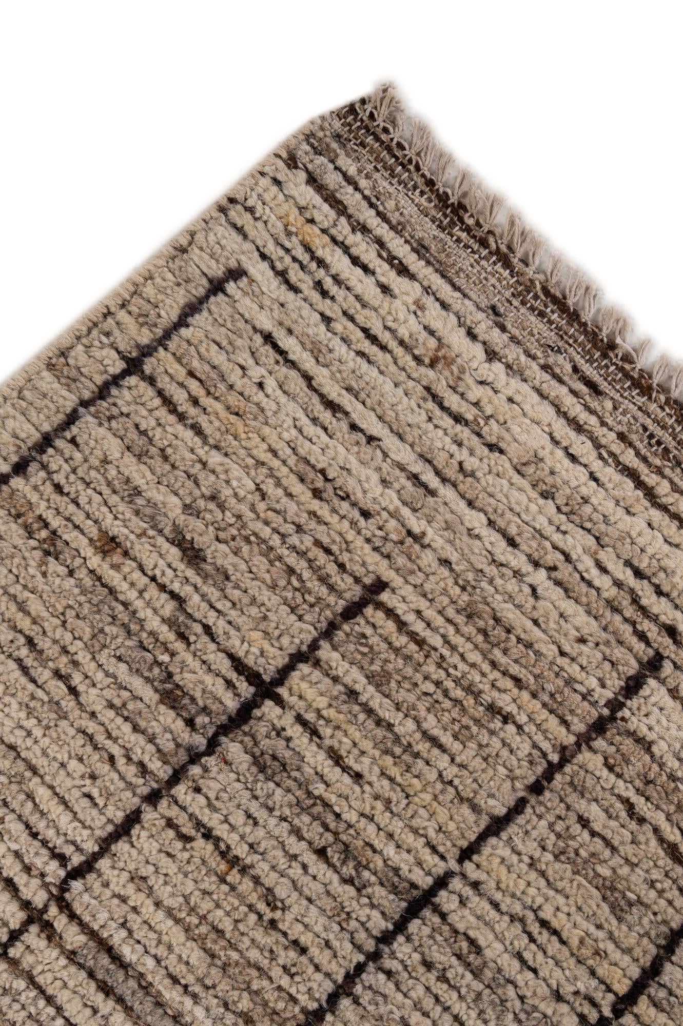 8' 4 x 9' 5 Hand Knotted Moroccan Wool Rug