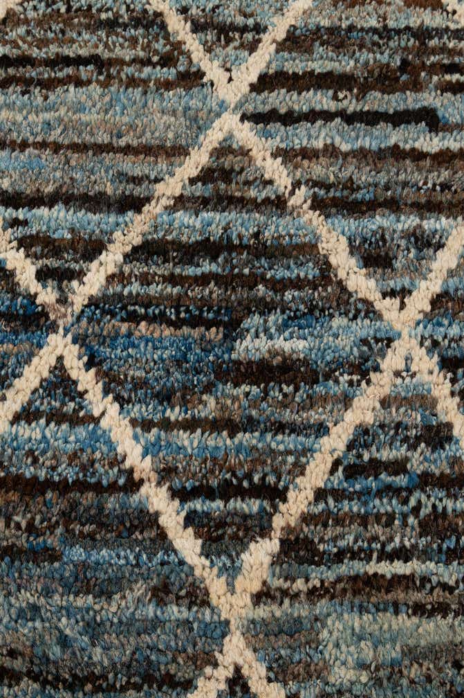 8' 1 x 9' 5 Hand Knotted Moroccan Wool Rug