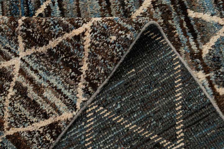 8' 1 x 9' 5 Hand Knotted Moroccan Wool Rug