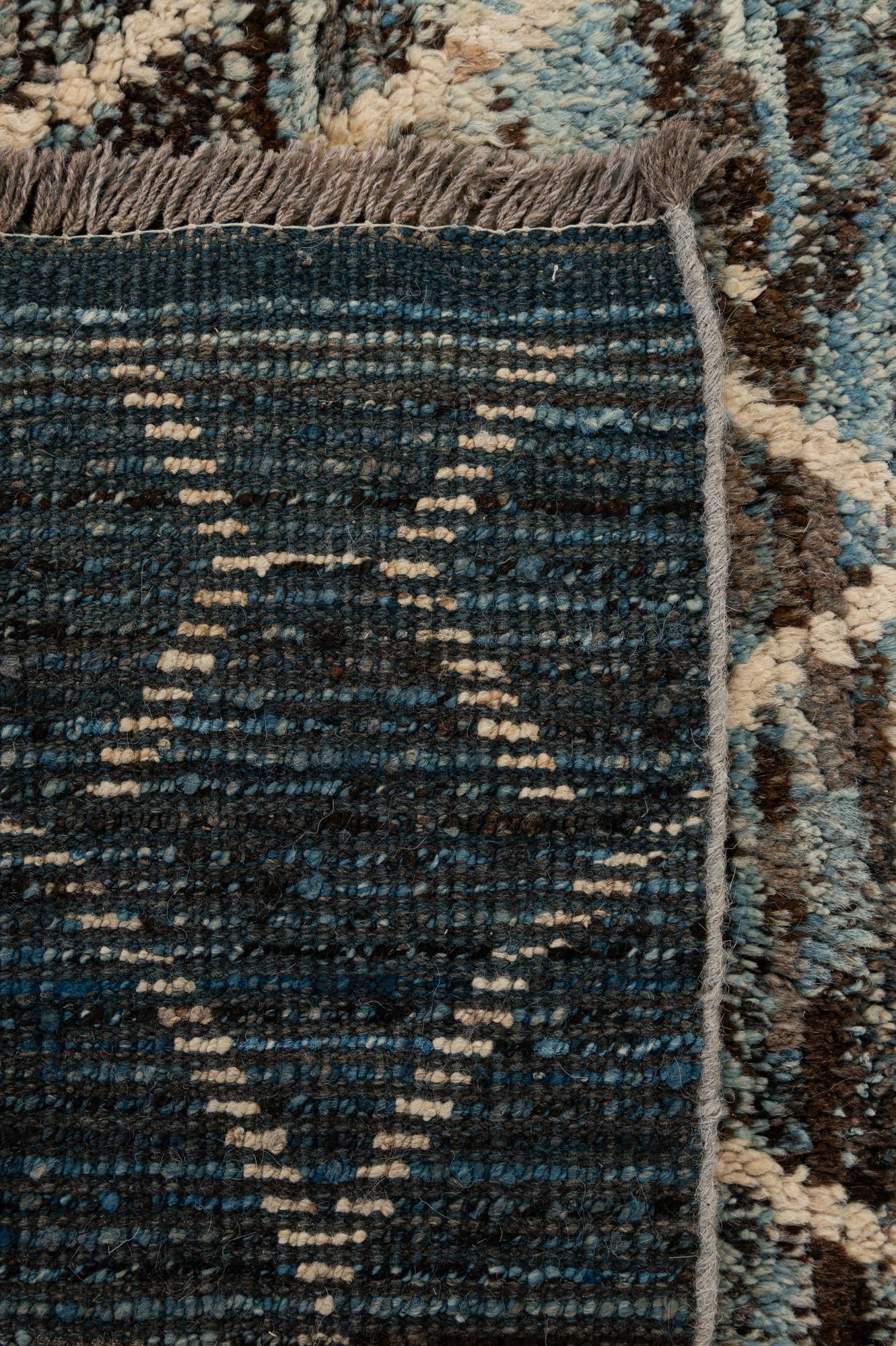 8' 1 x 9' 5 Hand Knotted Moroccan Wool Rug