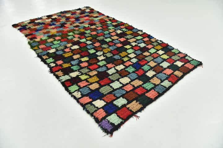 5' 7 x 9' 3 Hand Knotted Moroccan Wool Rug